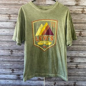 Levi's Short-Sleeved Graphic Tee Size L‎